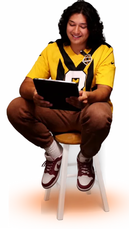 Ethan Reynolds